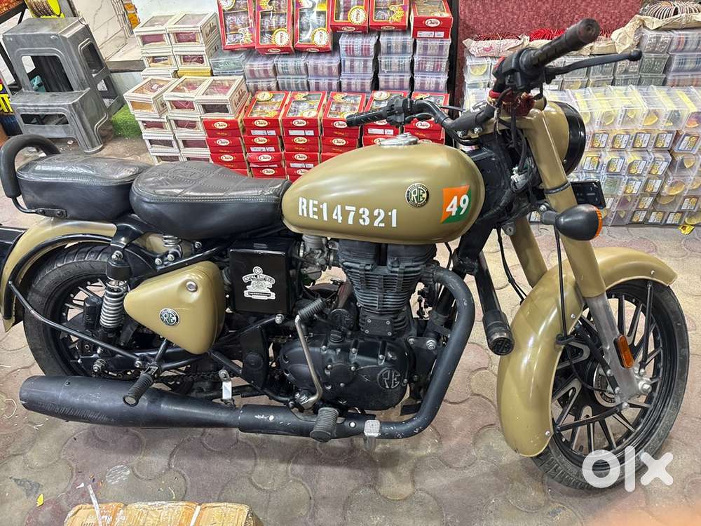 Bullet classic 350 cc desert strome  excellent condition