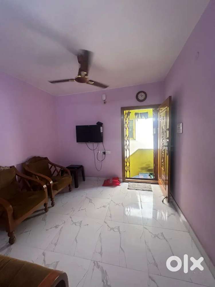 Office and clinic, beauty parlour