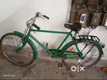 Hero Classic Men’s Bicycle-Sturdy Frame, Smooth Ride, Minor Fix Needed