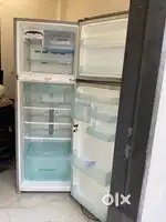 Samsung 345 litres 5 star