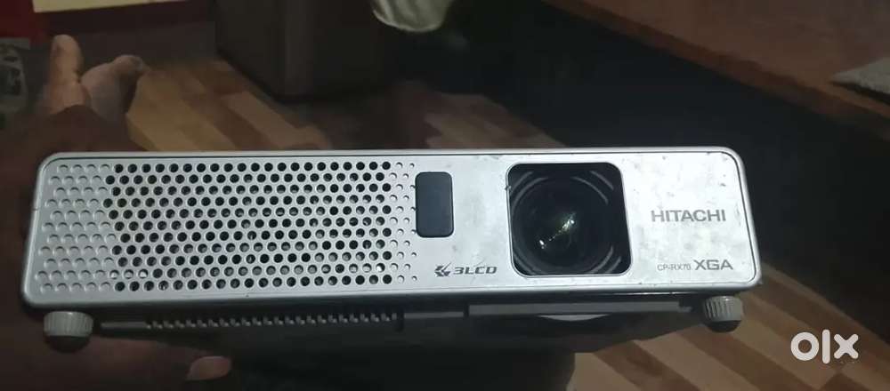Projector  Hitachi