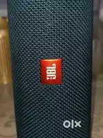 JBL flip 5