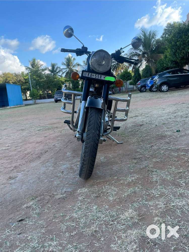 Royal Enfield Classic 350 Bullet. Very good Condition.