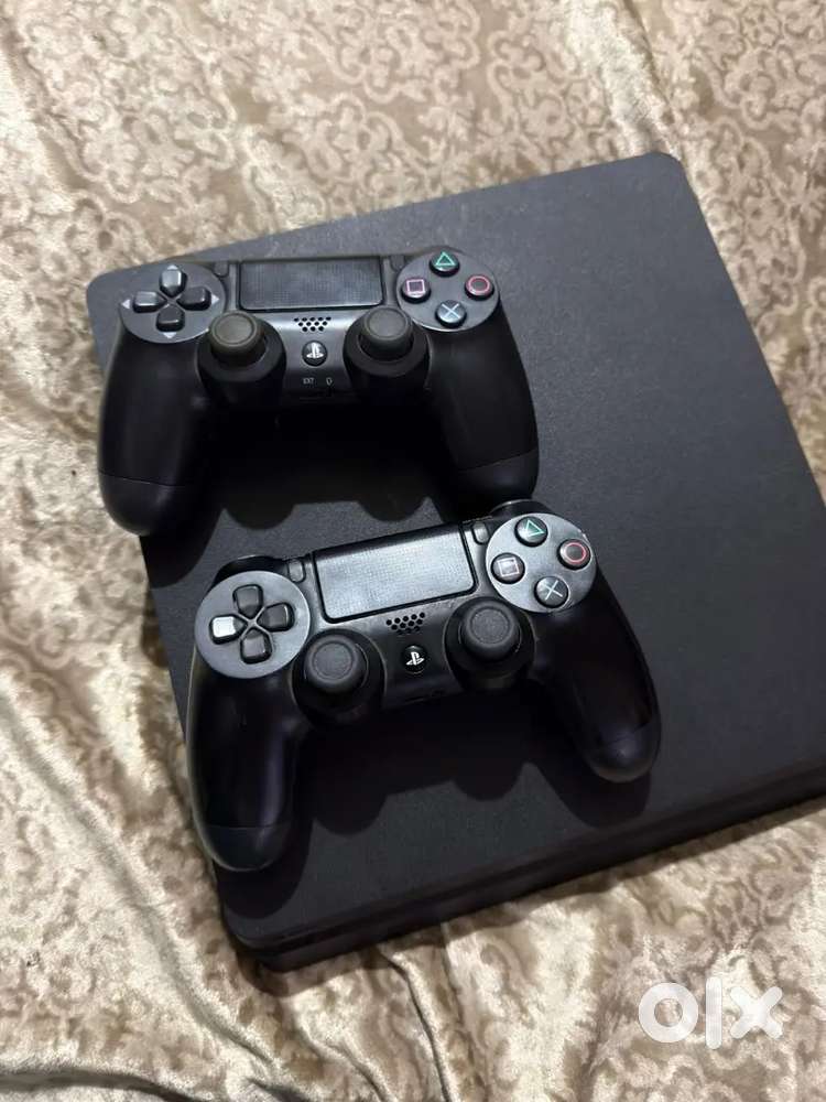Playstation 4 Slim