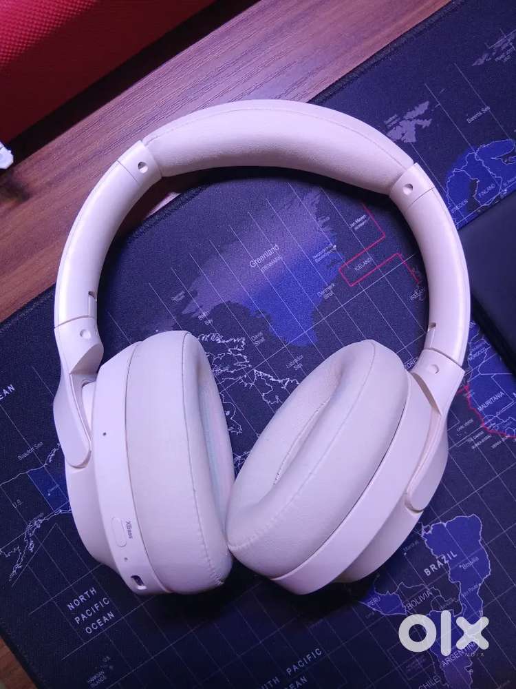 Boult audio Q headphones brand new, box available
