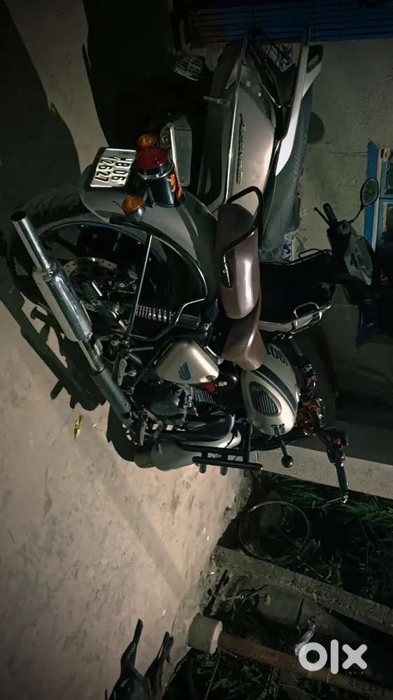 Fully modified classic 350 for sell 7000 kms driven 2023 model