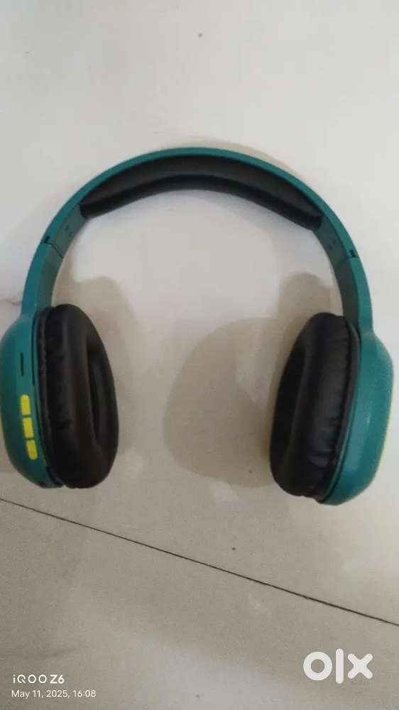 Head phone
