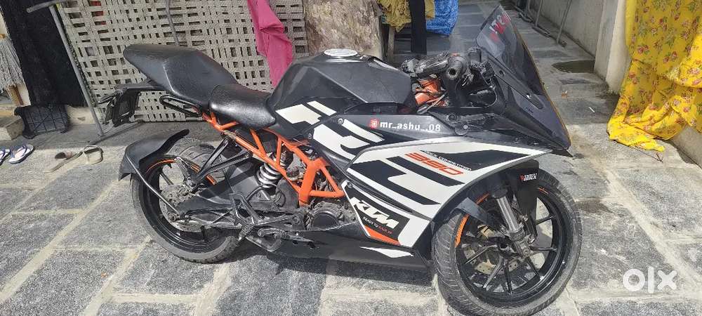 Good condition money emergency that's why I am selling this bike