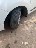 Grand i10 sportz- Showroom Service (well maintained)