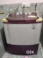 Semi automatic washing machine
