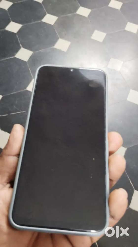Y 75 5g in Good condition