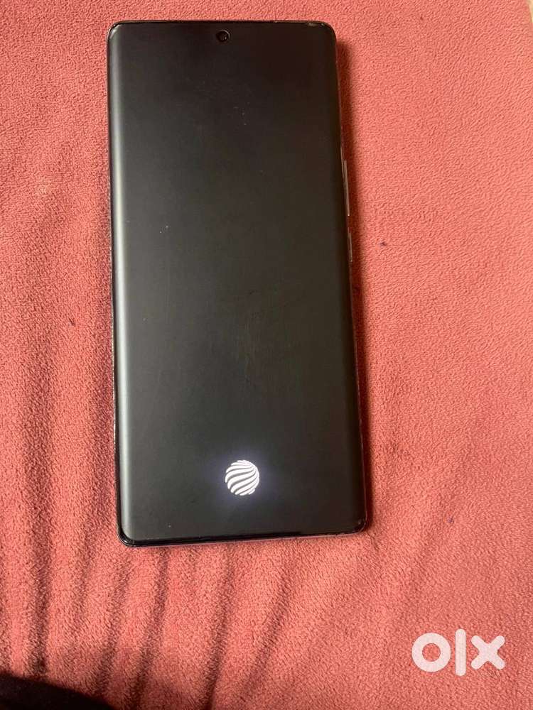Vivo v27 5G (Magic Blue, 128 GB)  (8 GB RAM)