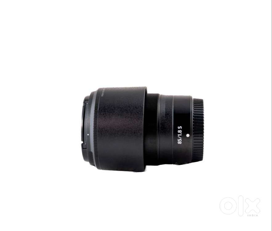 Nikon 85mm F/1.8 Lens