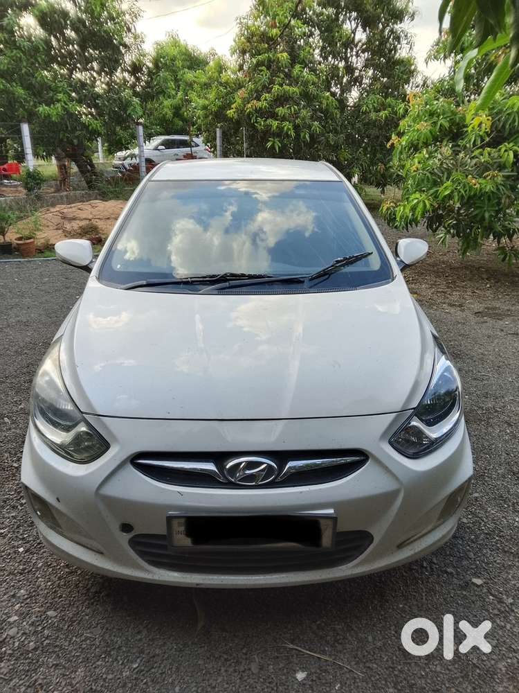 Hyundai Fluidic Verna 2014