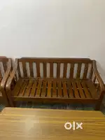 5 seater shagwan sofa with table