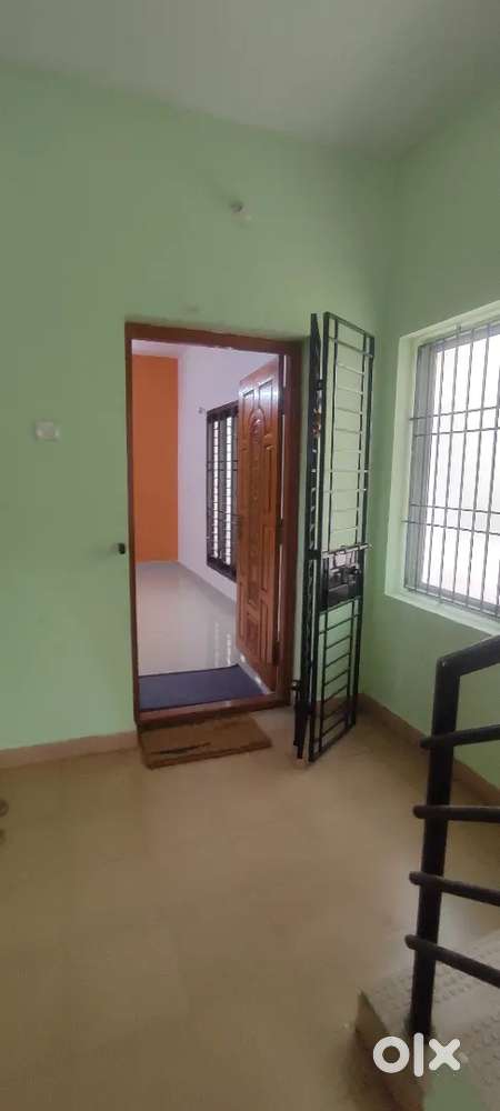 3bhk 1120000 1380sft near kv2 school