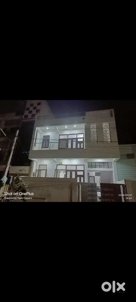 3bhk semi furnished luxurious Villa available for rent in Jagatpura