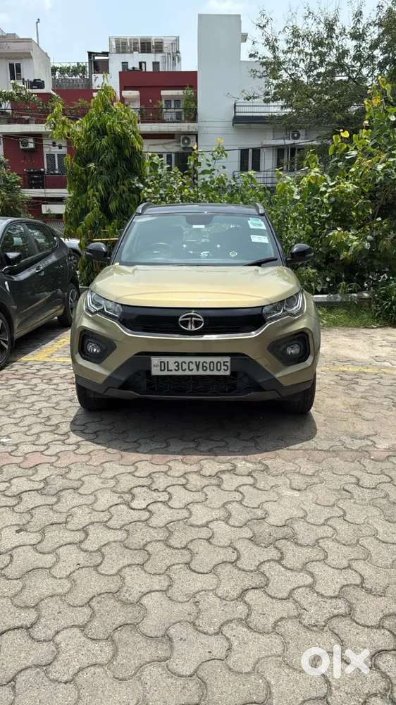 Tata Nexon XZA+ Kaziranga edition with ventilated seats
