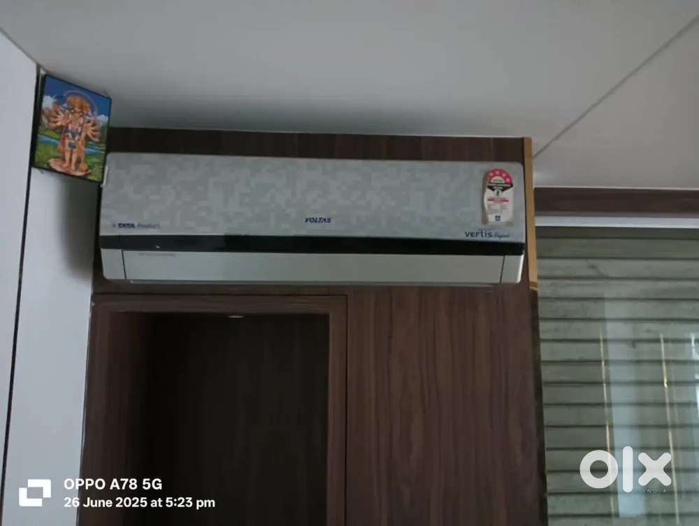 VOLTAS 1.5 TON 5 STAR NON INVERTER