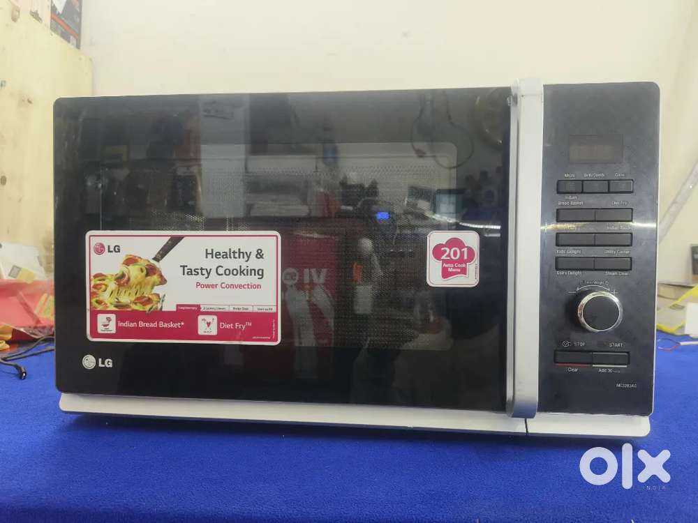LG micro oven good condition