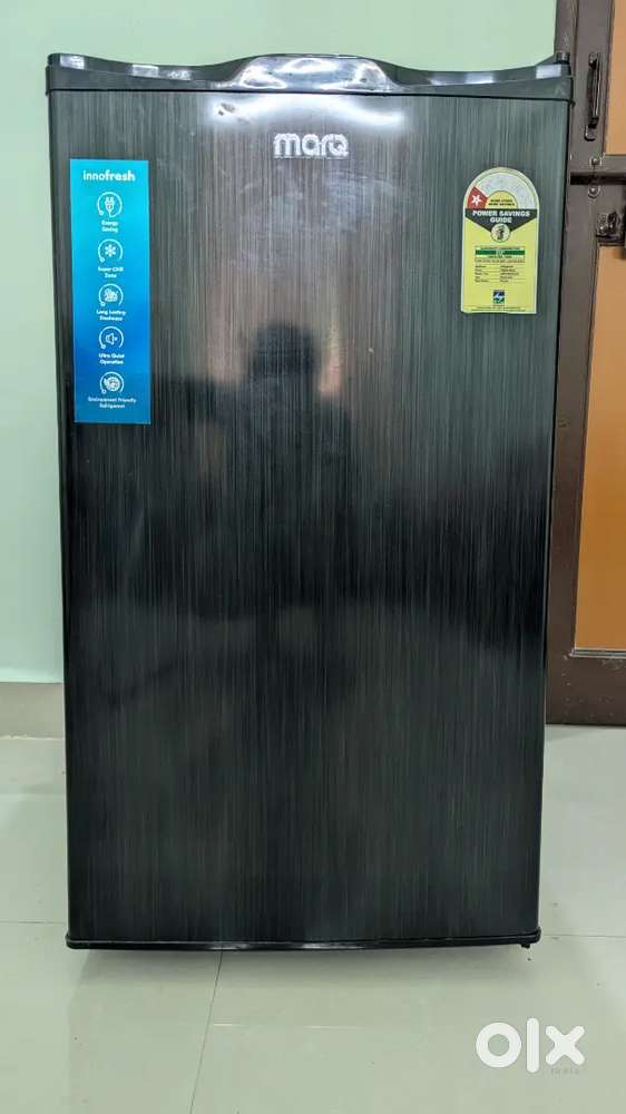 Excellent condition 1.5 yr old 90 ltr fridge