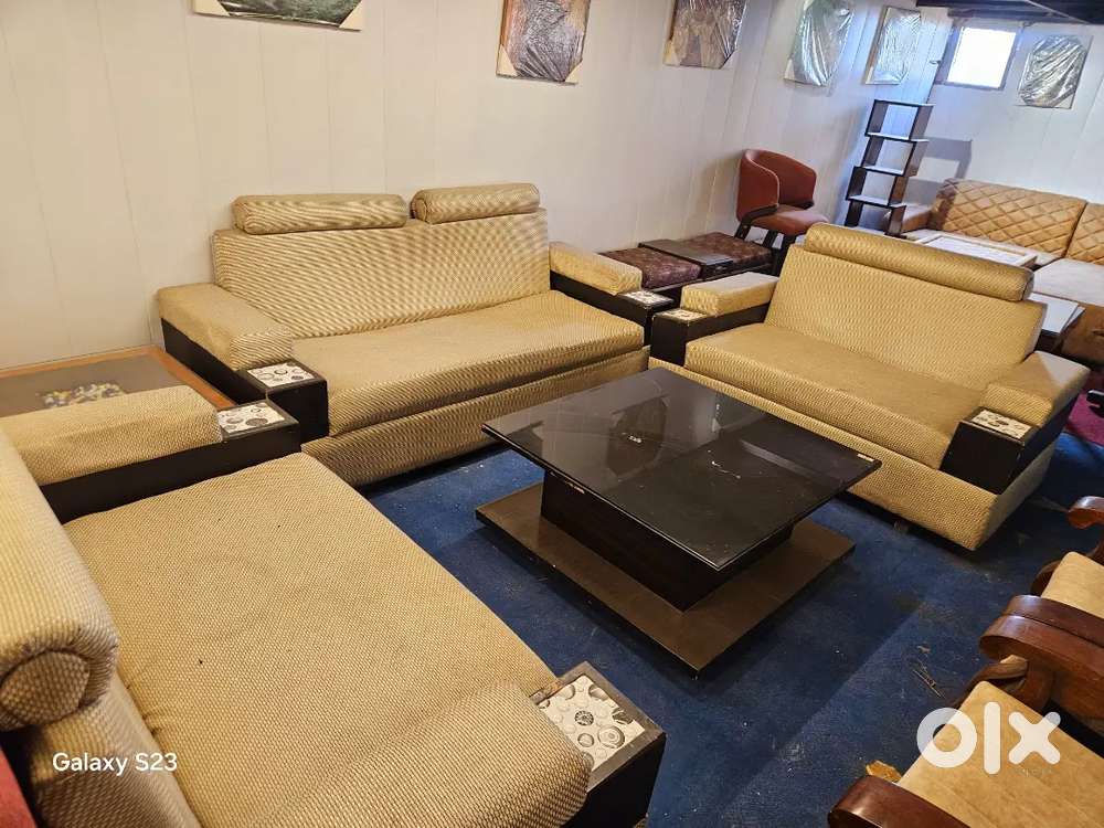 Sofa set at minimum price