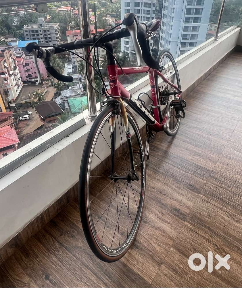 KHS Flite 300 Road Bike