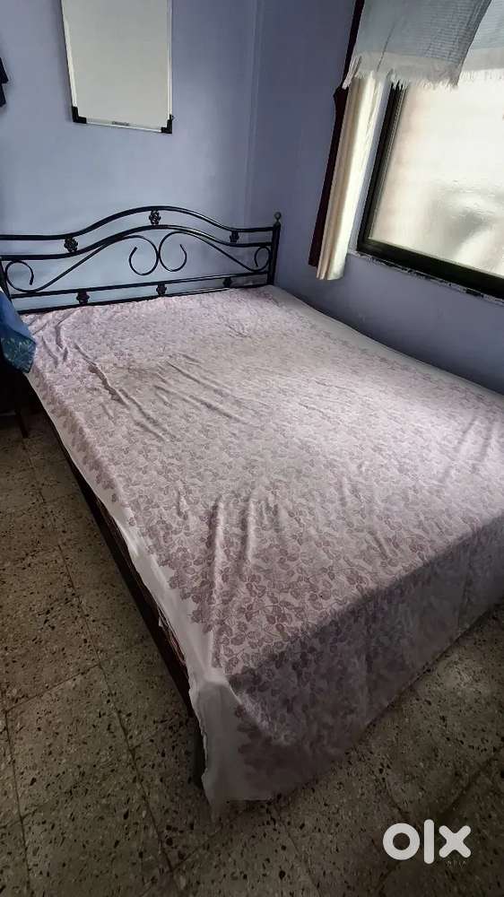 Good condition Queen size bed & New Plastic 2 Chair's best quality.