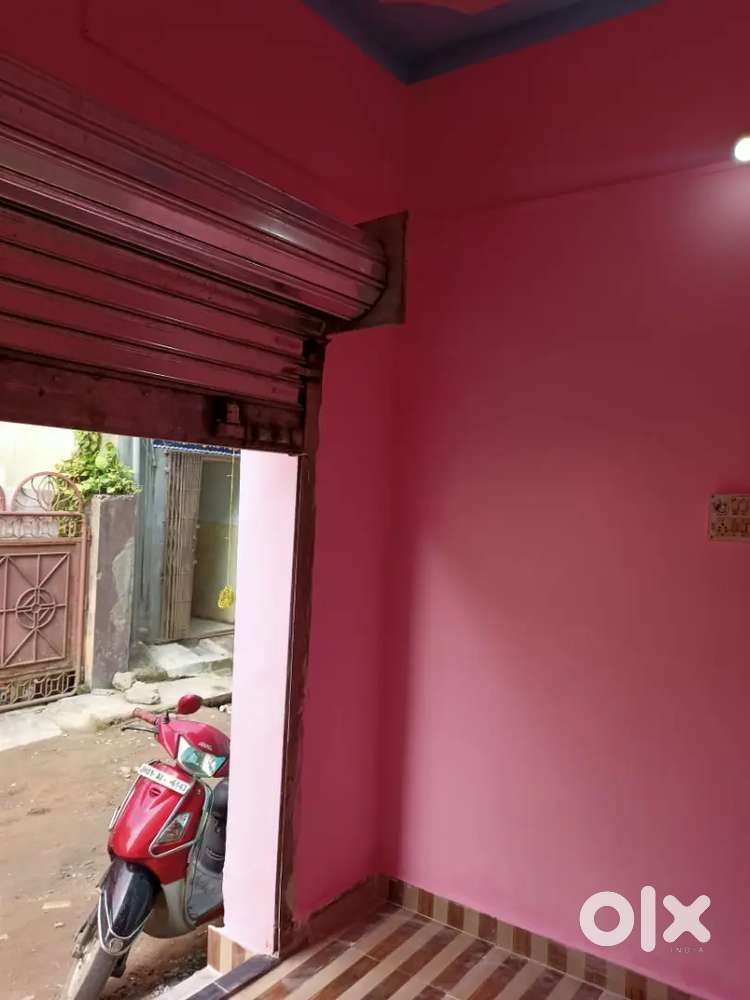 Shop on Road Singh More