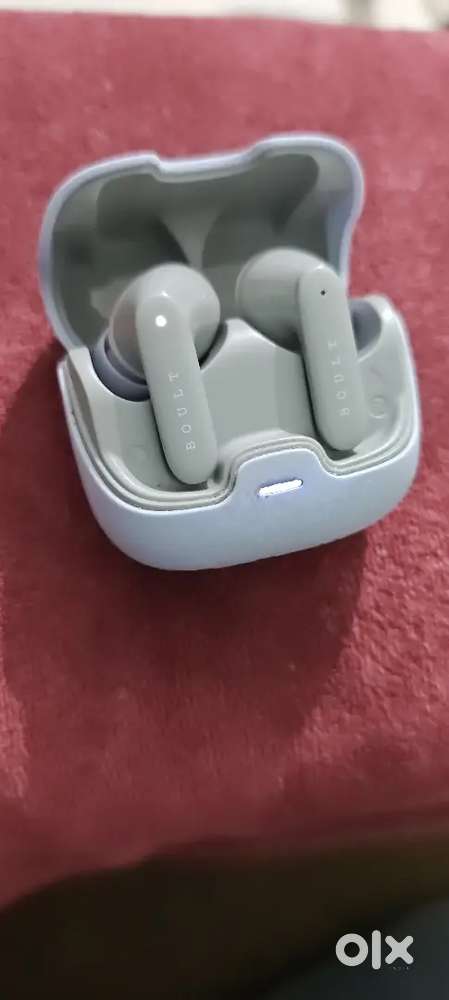 Boult Airbuds