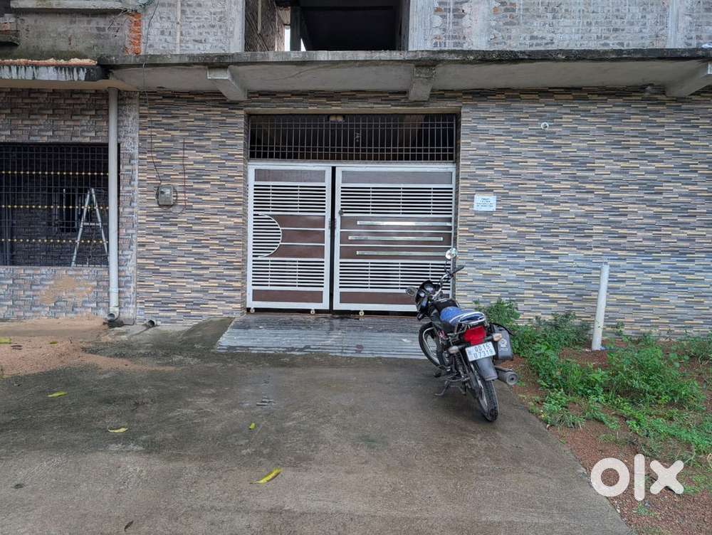 (Pref. Family)1 & 2 BHK flat for rent in H.katapali, Jharsuguda.