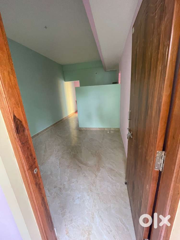 1BHK Unfurnished Flat for Rent