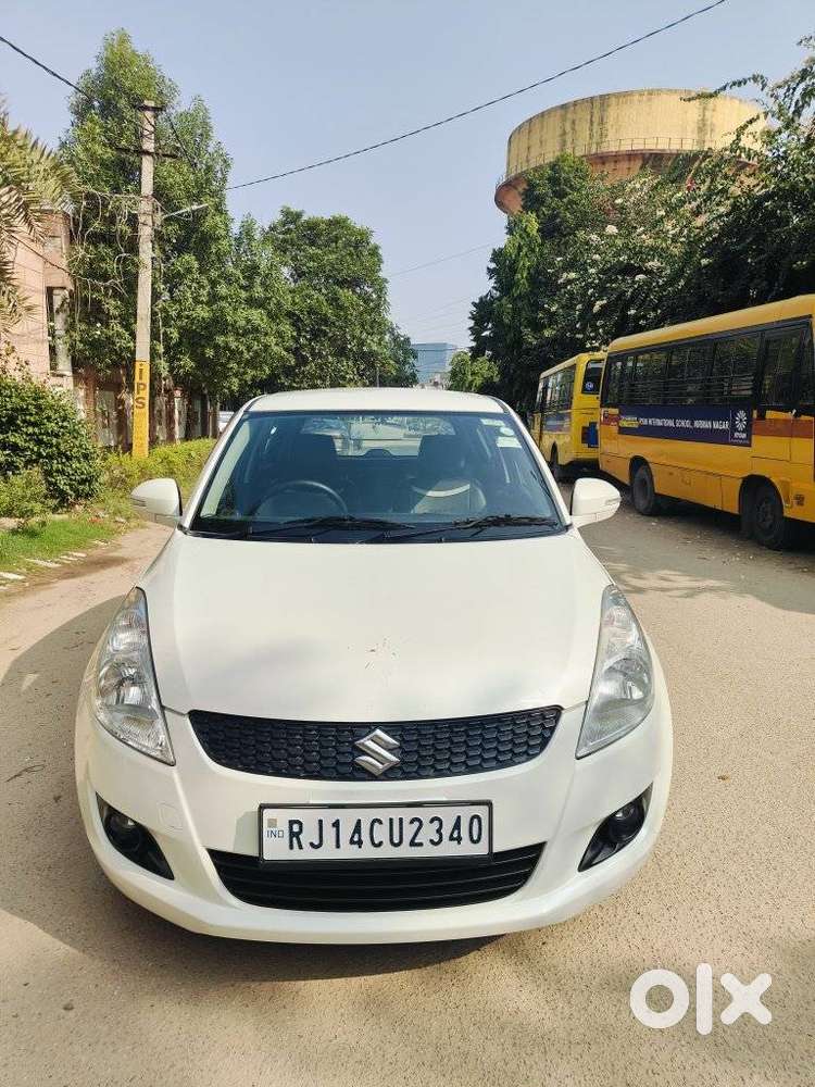 Maruti Suzuki Swift LXI, 2013, Petrol