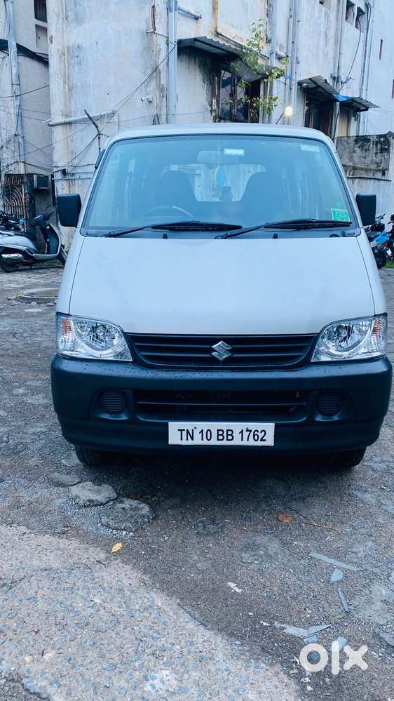 Maruti Suzuki Eeco 5 STR AC (O), 2017, Petrol