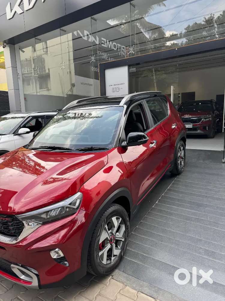 KIA Sonet Automatic – Smooth Drive, Well Kept