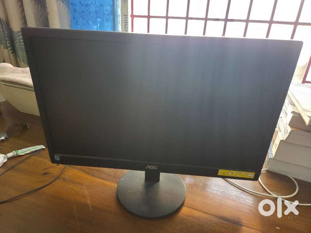 AOC Monitor