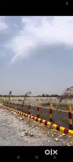 Plot in 4 lakh