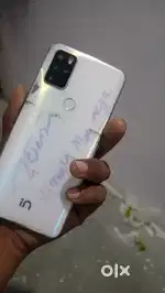 4 64 aage ka 16 empier camera Hai piche ka 64 empier