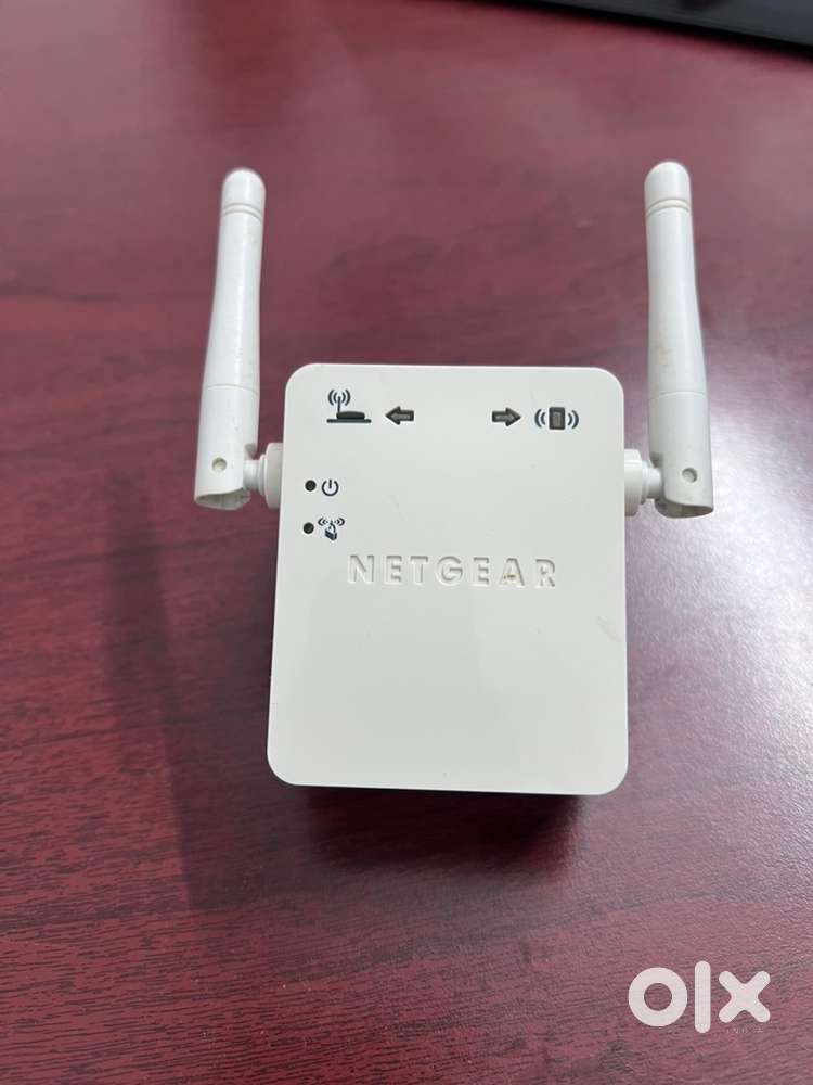 Netgear WN3000RP-200PES Universal Wi-Fi Range Extender (Cream White)