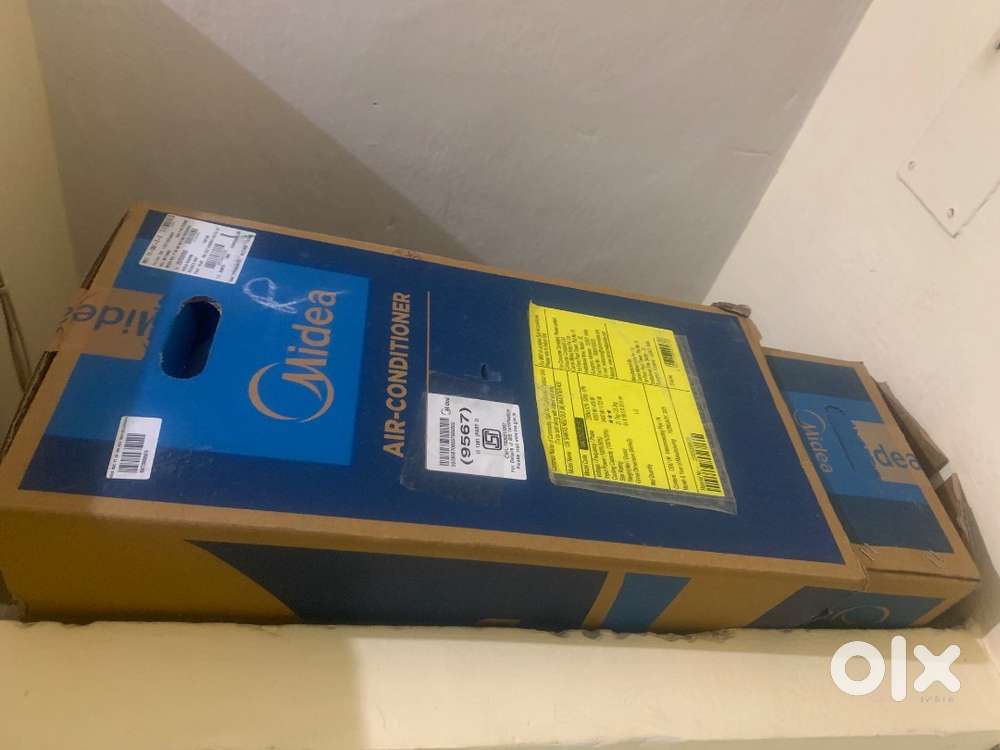 MIDEA 1.2 TON AC