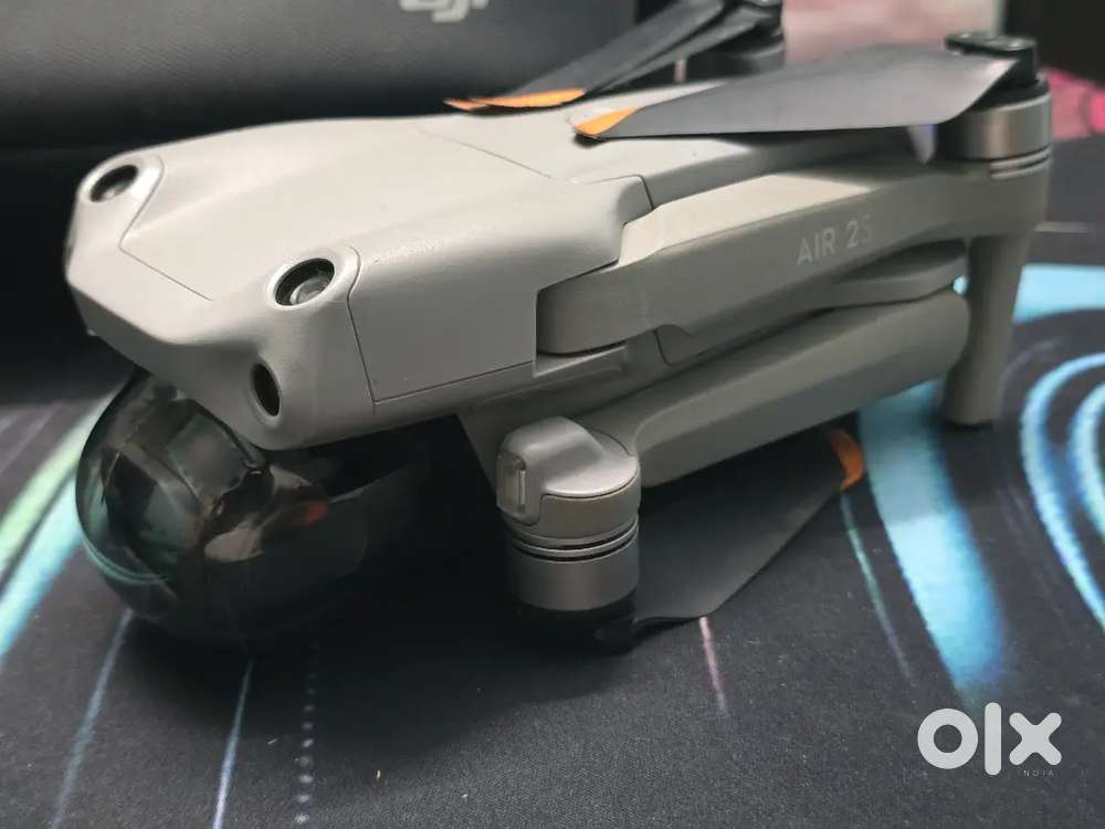 DJI AIR 2s fly more combo drone