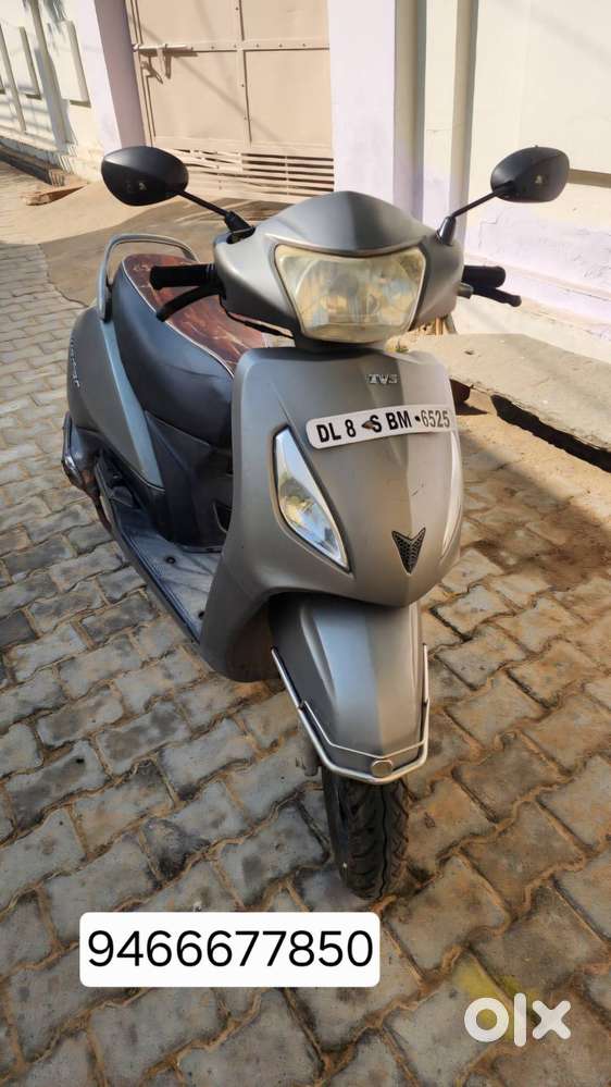 Well maintained Jupiter Scooty