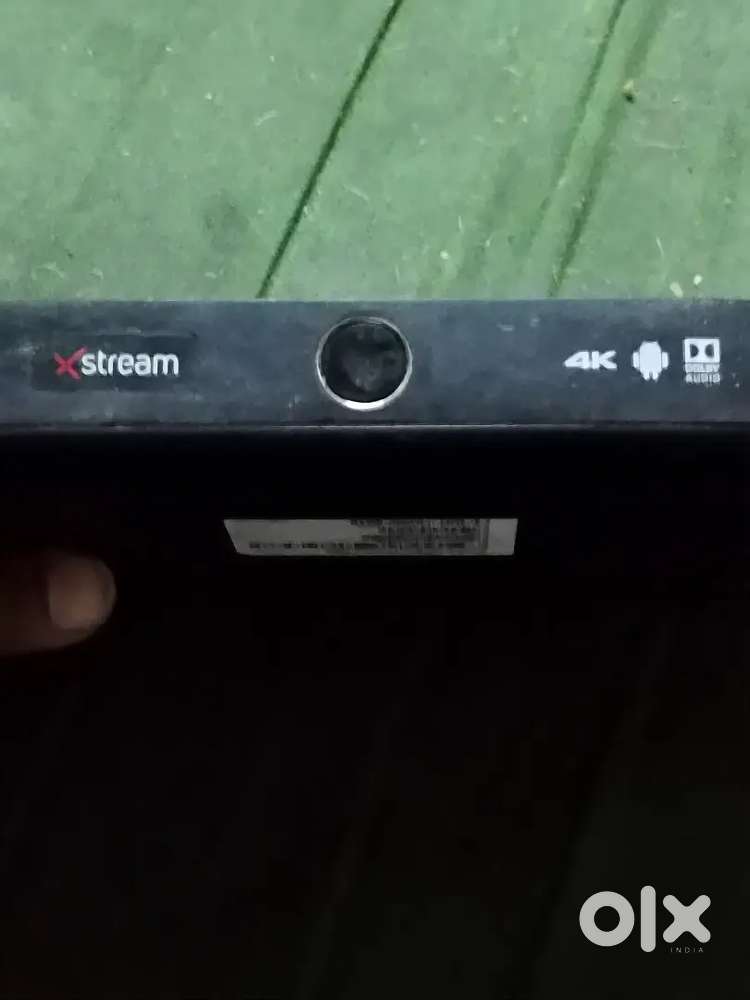 Dish antenna complete with cable