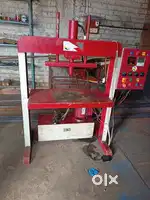 Hydrolic paper plate making machine