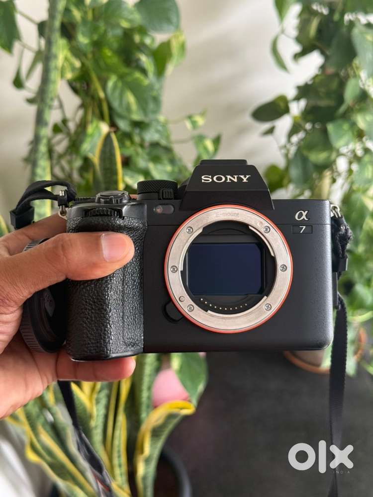 Sony a7iv mirrorless camera