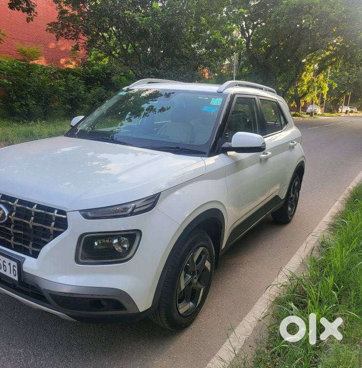 Hyundai Venue 1.0L Turbo GDI SX MT, 2021, Petrol