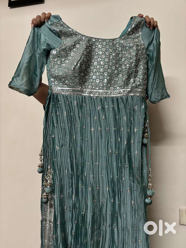 Teal Embollished Kurta set