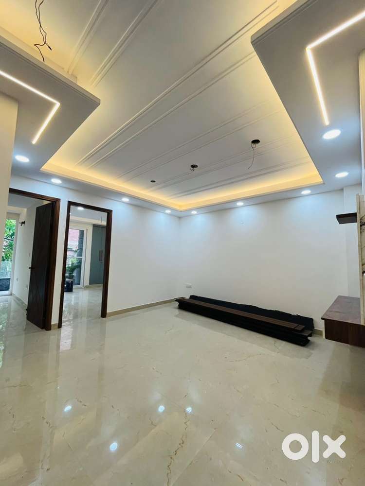 4bhk flat for sale
