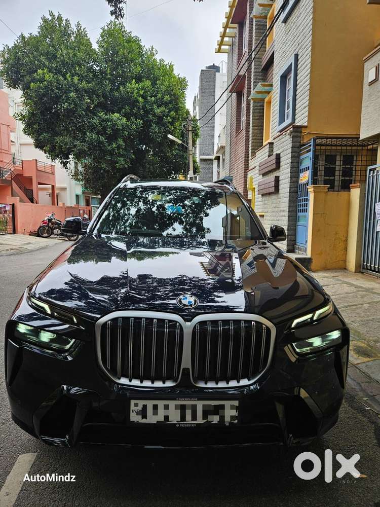BMW X7 2024 as New! With full service pack. Diesel 13000 Km Driven