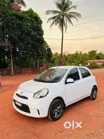 Nissan Micra CVT XV, 2015, Petrol